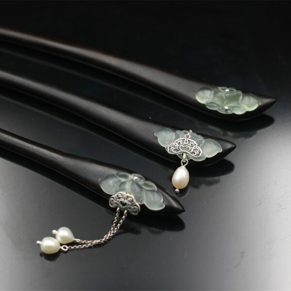 fine and simple handmade serpentine jade flower black sandalwood hairpin