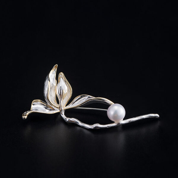 fine s925 sterling silver Magnolia flower shape pearl brooch