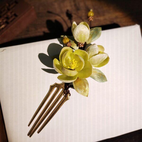 nice light yellow gardenie flowers hair fork handmade silk hairpin